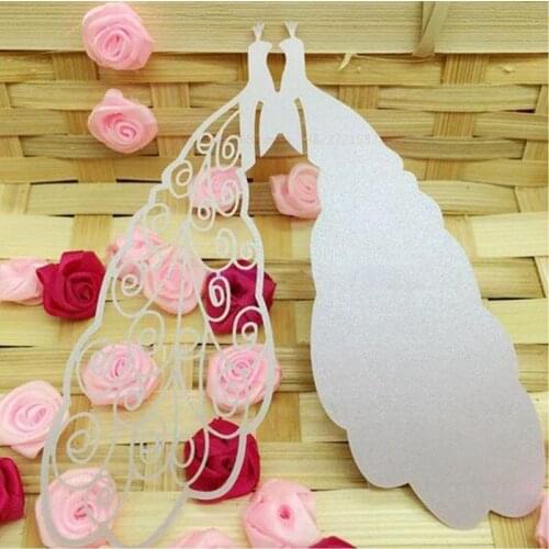 100pcs Lacer Cut Paper Double Peacocks cards Table Paper Wine Glass Cup Card Escort Table Mark for Wedding Party Home Decoration