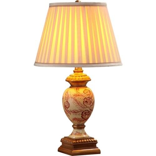 Country Conch Table Lamp Bedroom Bedside Lamp Sample Room Simple Modern European Style Creative Living Room Decoration