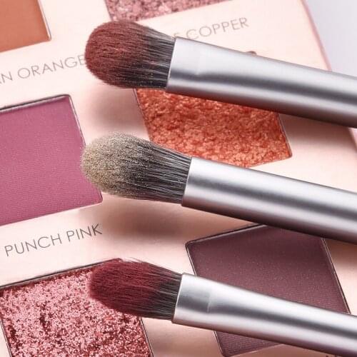 8 Ennke Professional High-Gloss Repair Capacity Concealer Liquid Foundation Eye Shadow Eyebrow Makeup Brush Tool