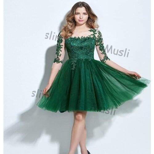Elegant Green Lace Short Homecoming Evening Dresses 2021 Scoop Neck A Line Tulle Button Back Long Sleeve Tulle Cocktail Prom