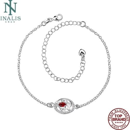 INALIS Bracelets On The Leg