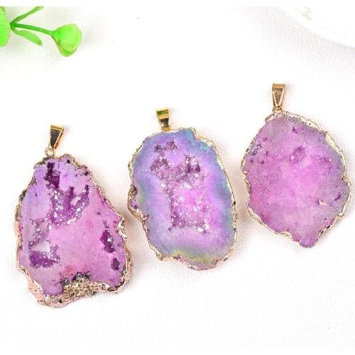 Wholesale Natural Crystal Geode Pendant Colourful Raw Mineral Healing Stone Love Gems Increase Charm For Unisex Jewelry Souvenir