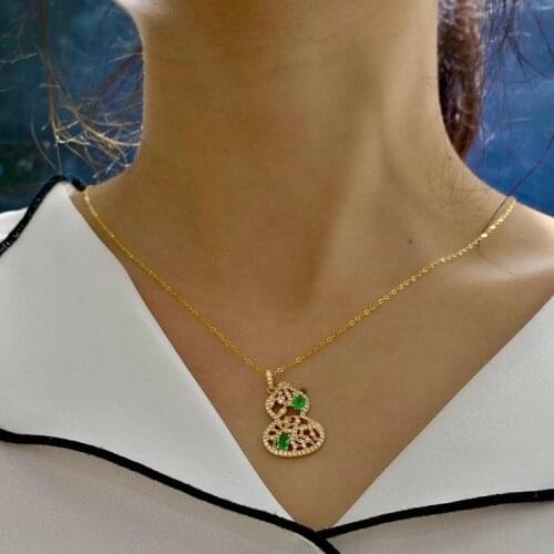 Natural green emerald gem Pendant natural gemstone pendant necklace S925 silver Fashion lovely lucky gourd girl gift jewelery