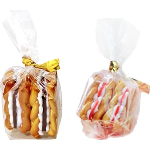 Handmade 4pcs 1:12 Mini Biscuits Model Dolls House Food Decor