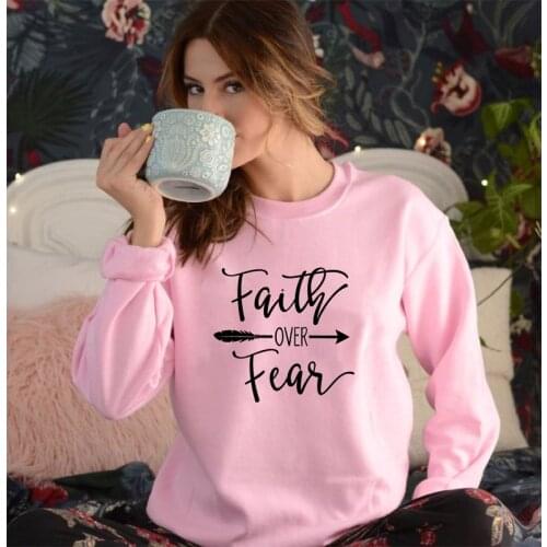 Womens Faith Over Fear Arrow Print Christian Sweatshirt Spring Autumn Religious Church Pullovers Casual Inspirational Hoodies