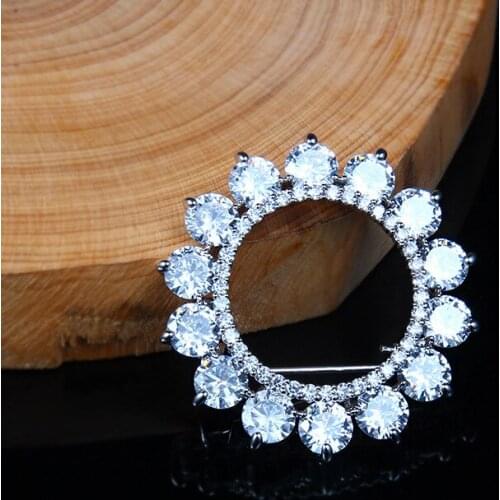 LADYCHIC Luxury Round Circle Brooch Pins Austria Crystal Brooches for Women Wedding Party Accessories Gifts Dropshipping LH1019