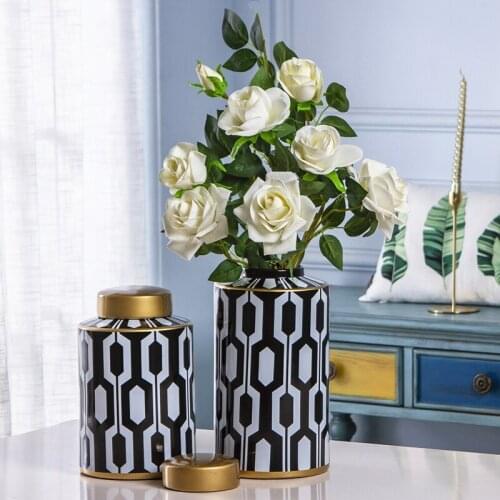 Chinese-style retro storage jars ceramic tea jar black porcelain ceramic jar vase