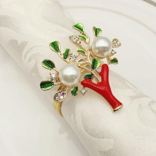 10pcs/lotHot Sale Christmas Napkin Ring Pearl Alloy Napkin Buckle Wedding Napkin Holder Napkin Circle Desktop Decoration