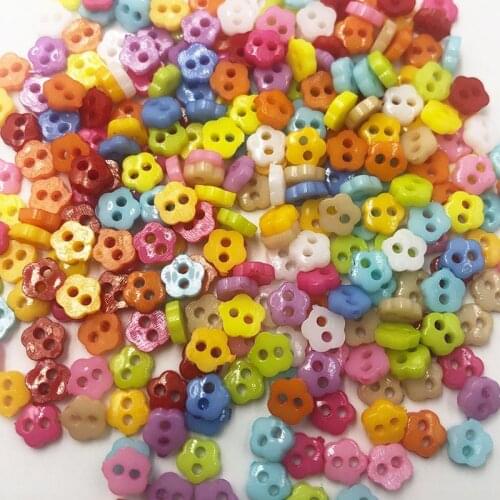 200PCS 6mm flowers Resin Mini Tiny Buttons Craft Sewing Tools Decorative Button Scrapbooking Garment DIY Apparel PT213