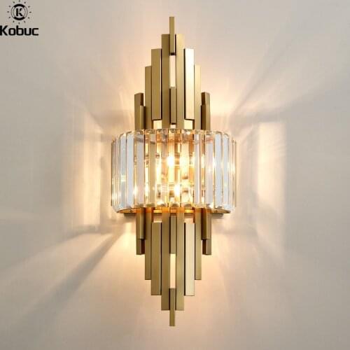 Kobuc Italy Design Luxurious Copper Wall Light with Shiny K9 Crystal Lampshade for Bedside TV Background Aisle Sconces Bulb In
