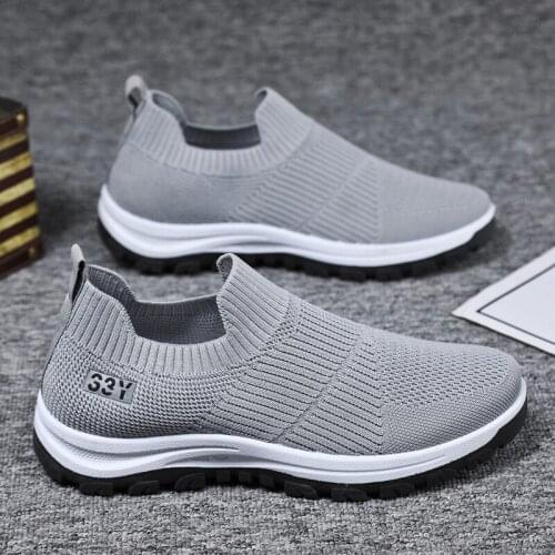 Designer Sock Shoes Men Vulcanized Shoes Unisex Casual Shoes Man sneakers Slip-On Walking Sneakers Men Women Chaussures Femme