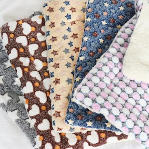 Pet Soft Pet Blanket Winter Dog Cat Bed Mat Foot Print Warm Sleeping Mattress Small Medium Large Coral Fleece Pet Supplies
