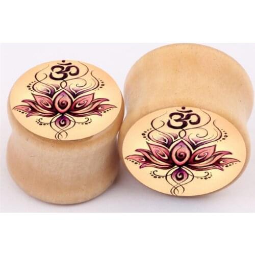 2pcs Fashion Wood Punk Ear Plugs Tunnels Flesh Flowers Yoga Expansions Piercing Sexy Earring Gauges Ears Expanders Body Jewelry