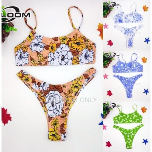 Sexy Bandeau Push Up Bikinis Pleated Swimsuits Women Ruched Swimwear Spaghetti Bathing Suit Biquini Brazilian Beach Wear Bra Set