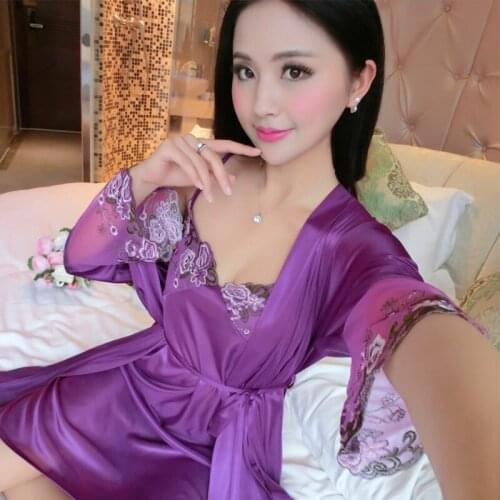 2018 New Sexy half-sleeve Sexy WomenS Deep-V Nightwear Robes Plus Size Lace Faux Ice Silk Female Bathrobes Sleepwear Underwear