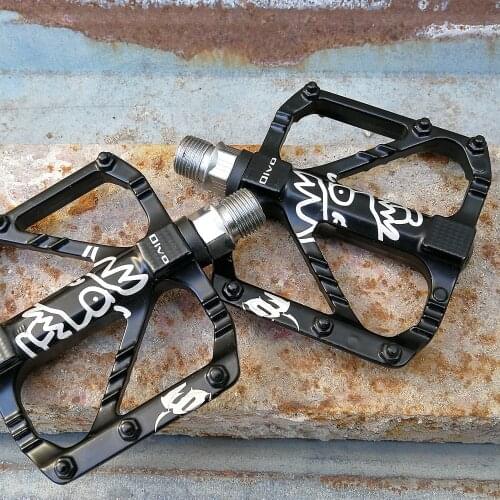 2021 new DIVO bicycle pedal bearing axle mtb mountain bike pedal flat pedal folding bike road bike pedal