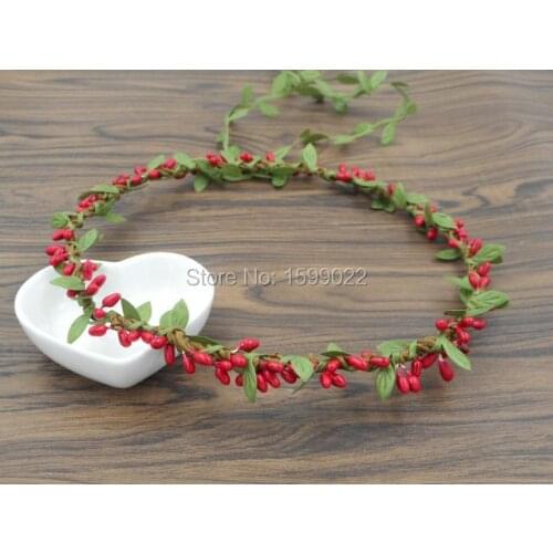 Rustic Red Pip Berry Stem Headband Bohemian Hair Accesoires Foliage Bridesmaid Flower Crown Christmas Forest Photoshoot Props