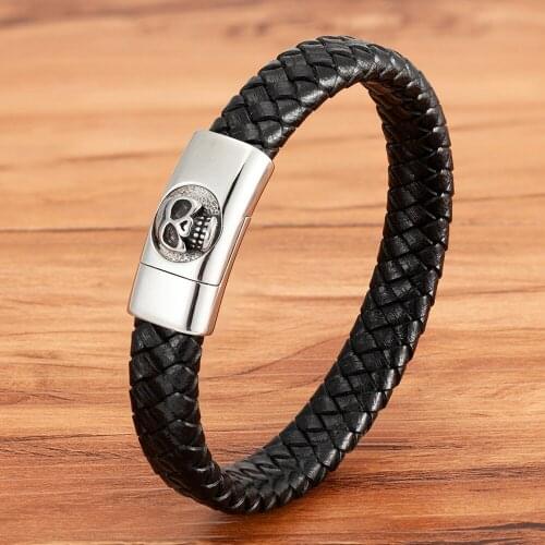 2021 New Fashion Punk Skull Bracelets Men Jewelry Stainless Steel Black Leather Braided Wrap Bracelets For Friend Bangles Gift