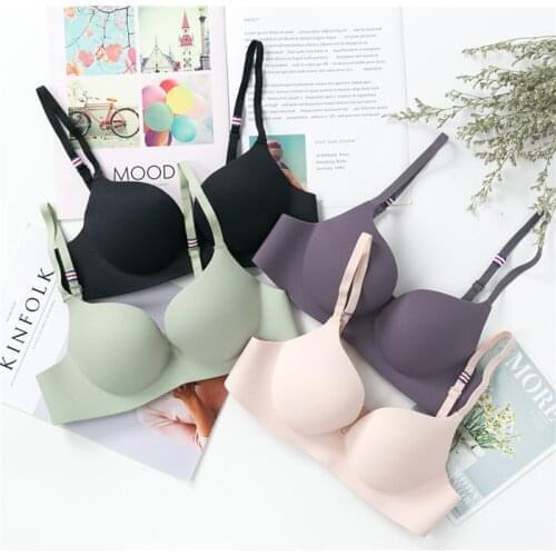 Q Summer Breathable Bra Women 3/4 Cup Bras Sexy Ultra-thin Underwear Soft Wireless Bra A B Cup Fashion Brassiere Female Lingerie