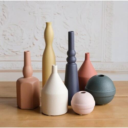 2021 New Solid Color Fashion Ceramic Matte Design Model Room Decorative Vase