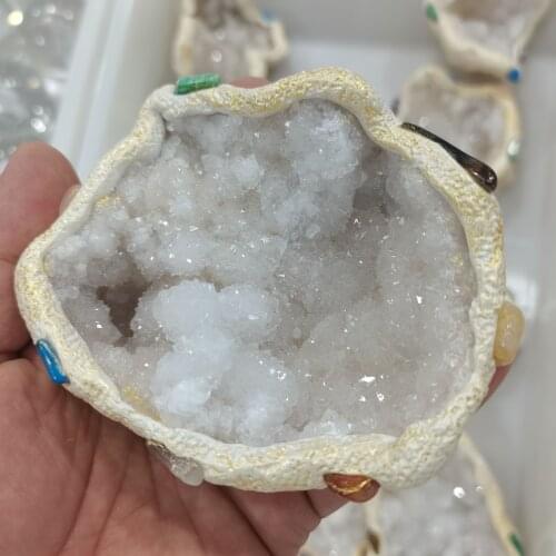 1Pc Natural Agate Crystal Cave Process Mineral Healing Agate Crystal Cluster Cut Quartz Reiki Home Crystal Decoration Collection