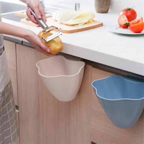 Wall Mounted Car Waste Bin Door Cabinet Hanging Trash Can Bin Kitchen Bathroom Home Waste Storage Rack Box Cleaning Tool