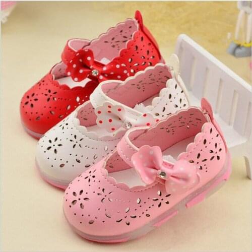 2021 Summer Baby Girl Sandals Bowtie Children Shoes For Girls Princess Girls Shoes Led Light Toddler Sandals Kids Baby Shoes