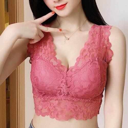 Plus Large Size Suspenders Vest Womens Deep V Cup Lace Bras Beautiful Back Wire Free Breathable Bra Sexy Black Brasieres Female