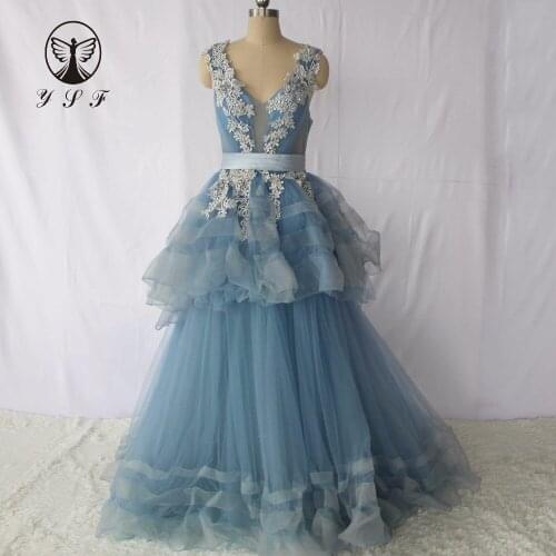 2018 New Arrival V Neck Appliqued Beaded Sleeveless Peplum Floor Length Long Evening Dresses