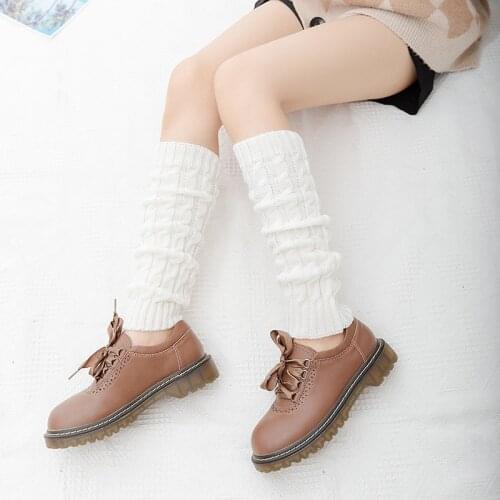 Autumn and winter knee length stockings new middle tube twist wool knitted womens socks Warm pile Leggings Shin guards