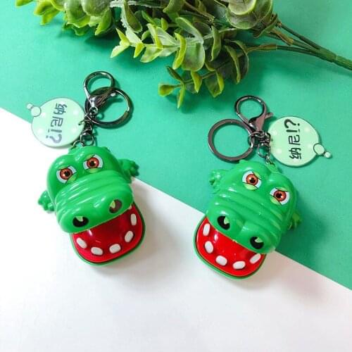 Mouth Tricky Bite Finger Toy Keychain Crocodile press Teeth Bar Games Funny Toys for Kids Toy For Children Gift keychain Keyring