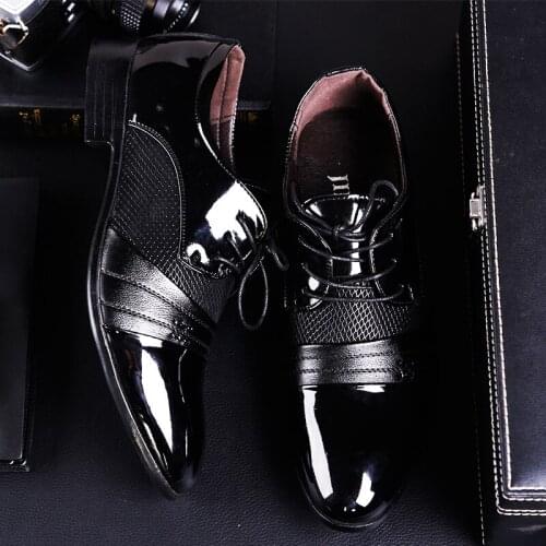 Men Pointed Toe Shoes Oxford PU Leather Mens Dress Shoes Business Flat Shoes Hollow Outs Breathable Mens Banquet Wedding Shoes