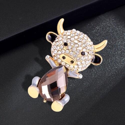 Rhinestone Cute Enamel Milk Cow Brooches For Women Chinese Bull Year Design Fashion Animal Pin Brooch Good Gift