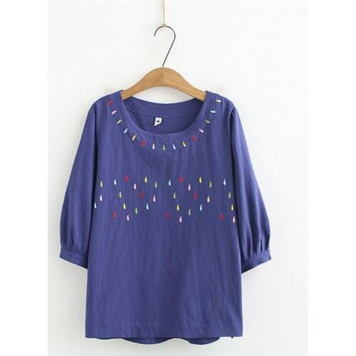 New Summer Autumn Cotton and Linen Embroidery Plus Size 4XL Women T-shirt O-Neck T-shirt Female Tops HK389