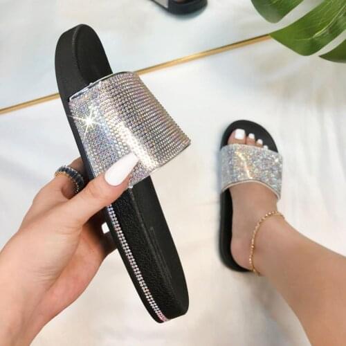 Slippers Women Shoes Summer Sandals Beach Rhinestone Flat Slippers Outside Slides Zapatos De Mujer Roman Crystal Ladies Shoes
