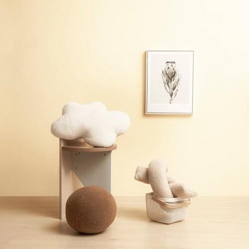 Dream Home Sofa Soft Cloud Ball Knot Pillow Hugs Decorative Comfortable Pillows Home Decor