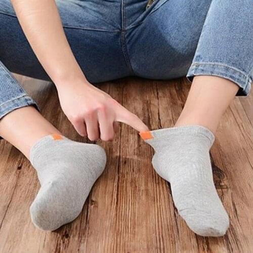 Mens Short Socks Spring Summer Fashion Casual Soft Breathable Boat Sock Random Color Non-Slip Running Ankle Sock Wholesale Gift