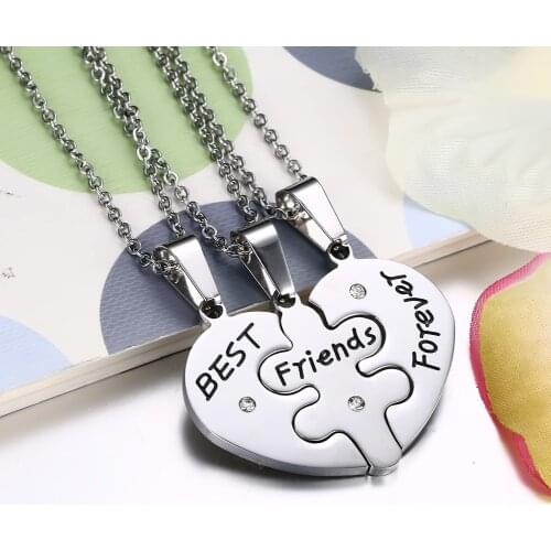2021 Fashion Accessories Titanium Steel Material Heart-shaped Simple Style And Temperament Love Necklace Suitable For Couples