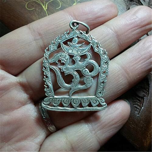 T9122 Tibetan OM Amulet Pendants Nepal 925 Sterling Silver Vintage Jewelry