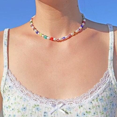 Pearl Necklace Bead Chain Gift For Women Cute Flower Pendant Jewelry 2021 New Trend Seashell Beach Party Creative Choker