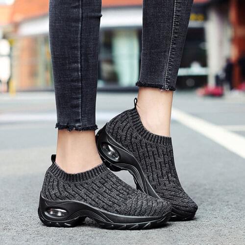 Women Sneakers Air Cushion Platform Ladies Knitted Breathable Casual Shoes Slip On Female Vulcanized Shoes Running Footwear 2021