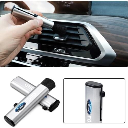 ABS Car Cleaning Brush Retractable Auto Conditioning Air Outlet Brush For Ford Ranger Focus Fiesta Kuga Fusion Mondeo Mustang