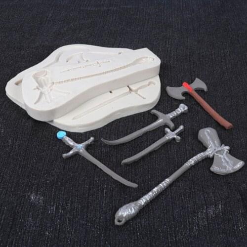 Sword & Axe Silicone Mold Fondant Mould Cake Decorating Tools Chocolate Gumpaste Molds, Sugarcraft Kitchen Gadget