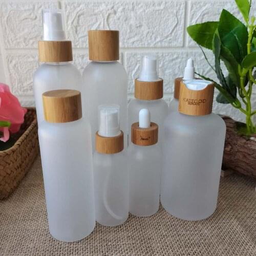 Frosted Clear Plastic PET Dropper Bottle Skin Care Essential Oil Plastic Pipette Packaging Container With Wood Grain Bamboo Lid