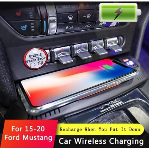 QHCP Car QI Wireless Charger 15W Fast Charging Plate Phone Holder Panel Case For Ford Mustang2015-2020 Auto Interior Accessories