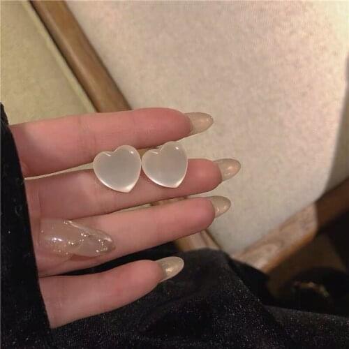 2021 Sweet White Transparent Resin Opal Stone Earrings Acrylic Fruit Love Heart Stud Earrings for Women Travel Jewelry
