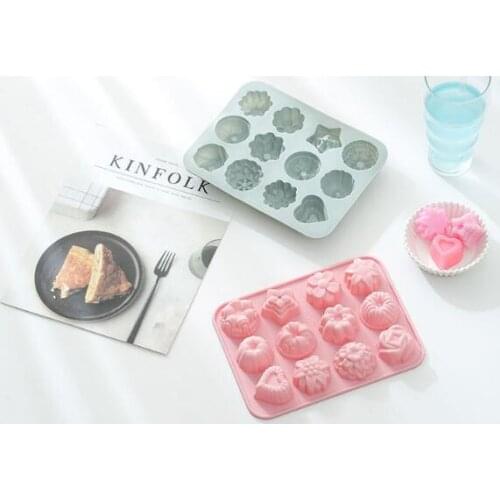 Silicone cake mold 12 different flower - shaped silica cake mold