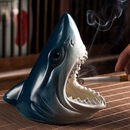 Creative Animal Shark Ashtray Ceramic Large Capacity Household Windproof Car Ashtray Living Room Office Decor Gift for Boyfriend