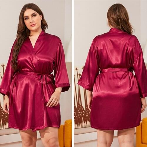 XL-3XL New Sleepwear Women Ice Silk Pajamas Female Simplicity Bathrobe Plus Size Nightgrown Sexy Robes Summer Bathrobe Home Wear
