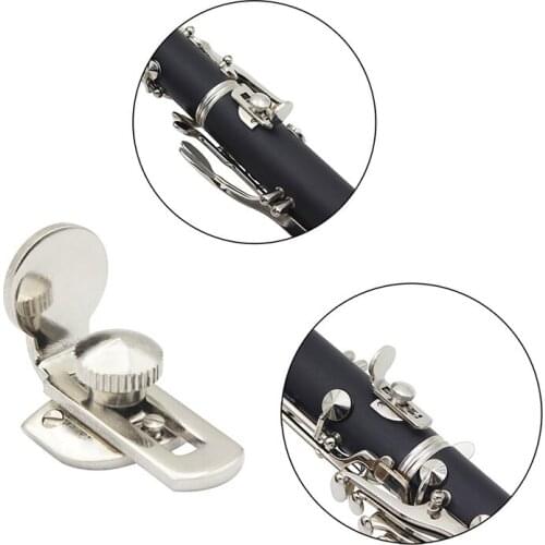 2pcs Clarinet Thumb Rest Oboe Finger Cover with Screw Woodwind Instrument Replacement Parts Hand Rest Cover Accessories Durable